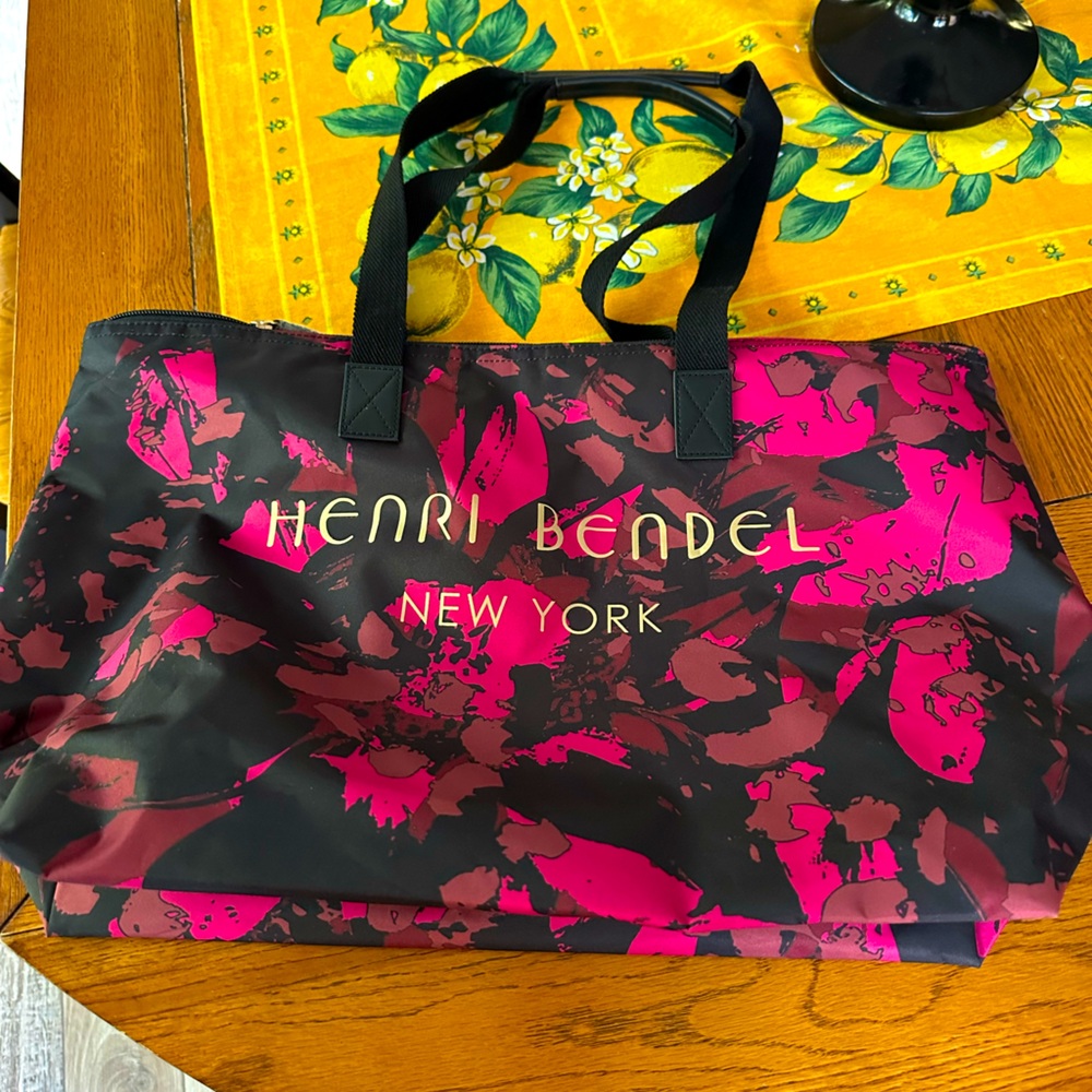Henri Bendel Pink Large Camo Tote with Gold-Tone Hardware Larger Size NWOT